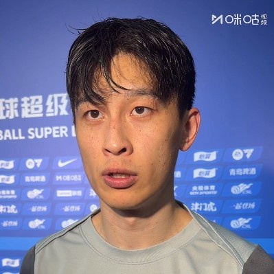巴顿:我们阵型太激进压得太靠前,四连胜到现在不能有心态变化