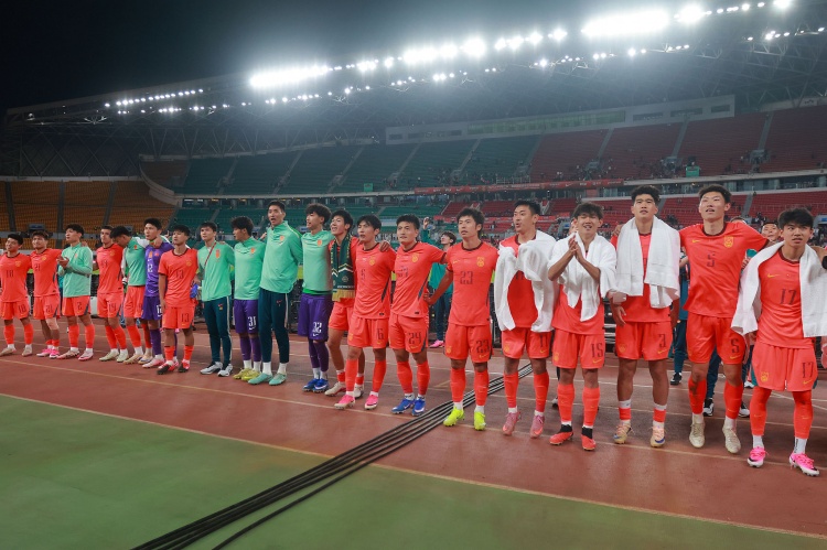 北青:国足全面让步U23亚运会备战,王钰栋等将缺席9-10月热身赛